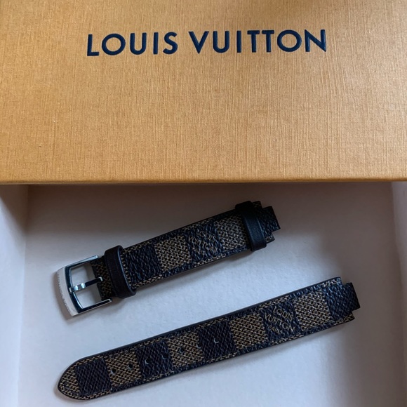 Louis Vuitton Tambour slim Watch w/extra band - Picture 3 of 6